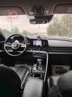 هیوندای ئەلەنترا